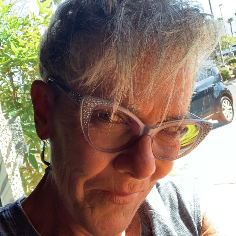 Meet your Posher, Sally